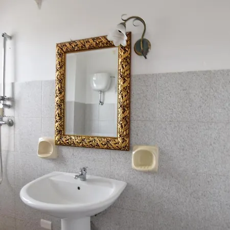 Lovely In With Swimming Pool Apartamento Palmi